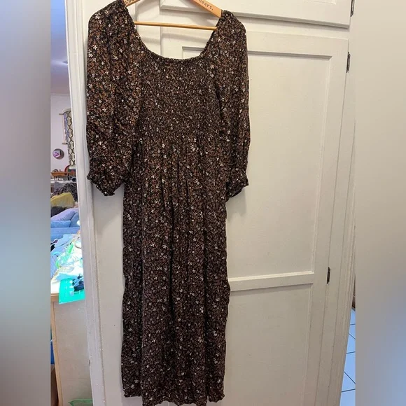 Rylee + Cru Adelaide Winter Bloom Dress - Picture 2 of 5